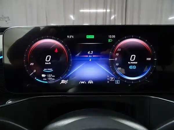 MERCEDES-BENZ EQC 400 4M AMG LINE (15/23)