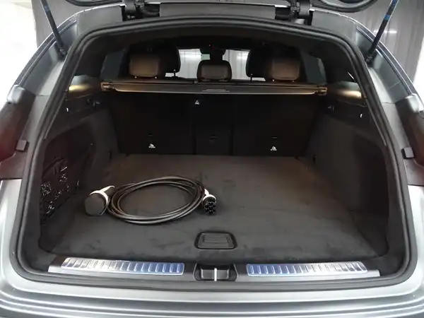MERCEDES-BENZ EQC 400 4M AMG LINE (20/23)
