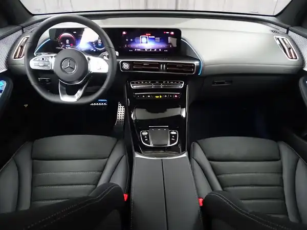 MERCEDES-BENZ EQC 400 4M AMG LINE (10/23)