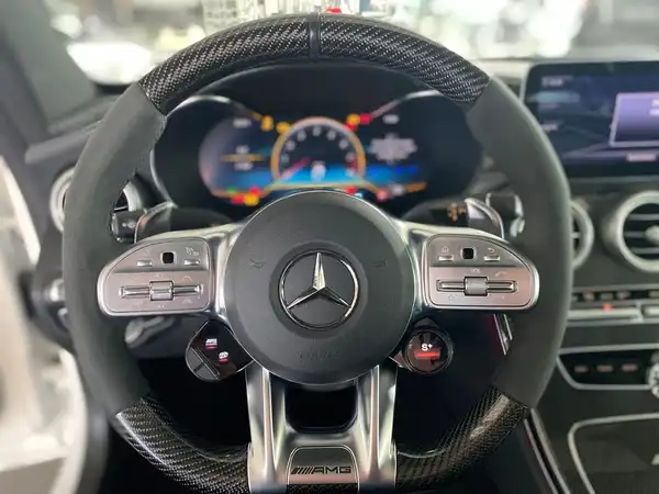 MERCEDES-BENZ C 63 S AMG COUP (13/17)