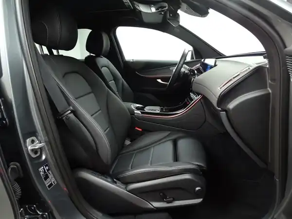 MERCEDES-BENZ EQC 400 4M (11/24)