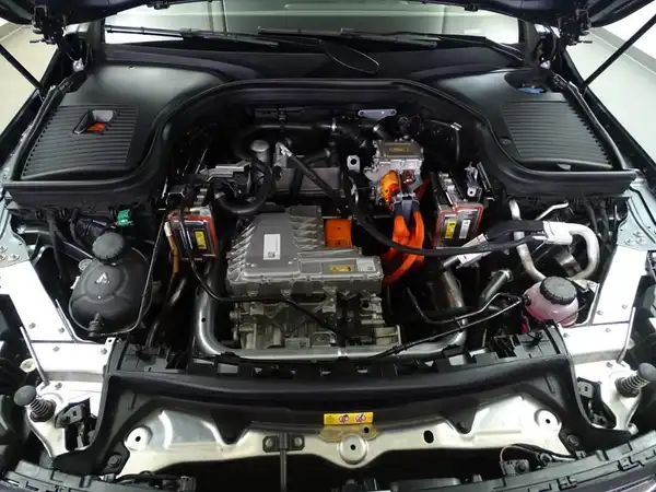 MERCEDES-BENZ EQC 400 4M (23/24)