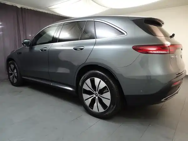 MERCEDES-BENZ EQC 400 4M (6/24)