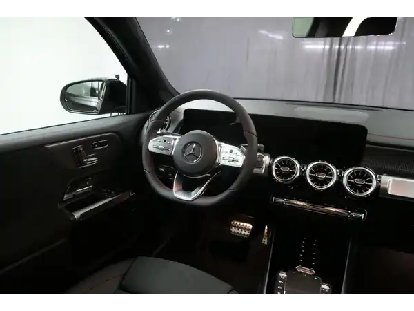 MERCEDES-BENZ EQB 300 4M (13/26)