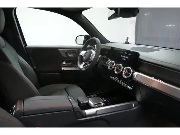 MERCEDES-BENZ EQB 300 4M (21/26)
