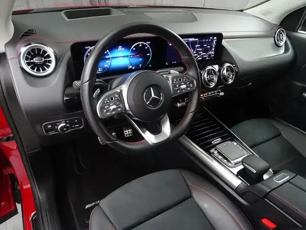 MERCEDES-BENZ EQA 350 4M (11/23)