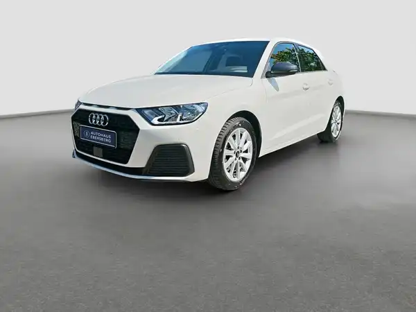 AUDI A1 Sportback ACC PDC Navi+ SHZ connect Spiegel+ (2/17)