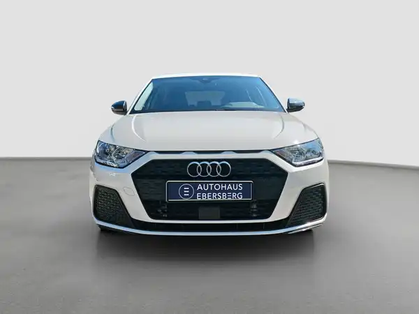 AUDI A1 Sportback ACC PDC Navi+ SHZ connect Spiegel+ (3/17)