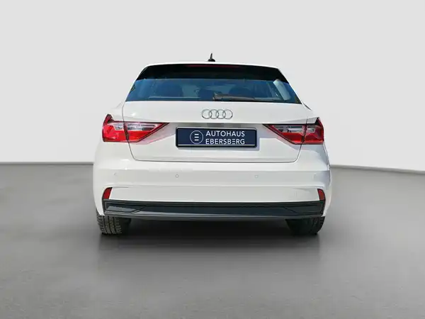 AUDI A1 Sportback ACC PDC Navi+ SHZ connect Spiegel+ (6/17)