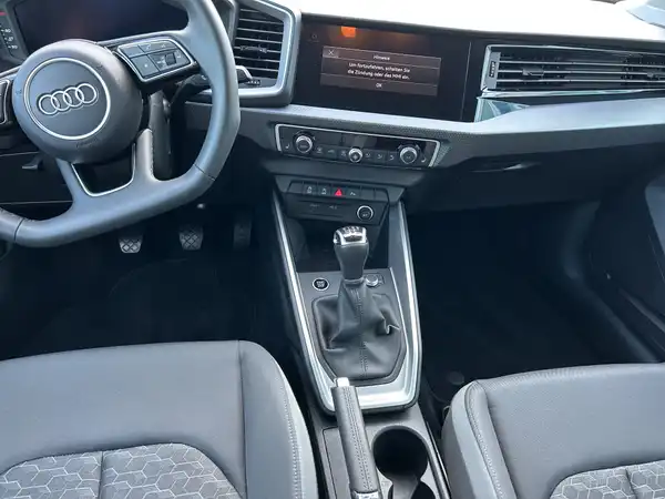 AUDI A1 Sportback S line 25 TFSI (12/16)