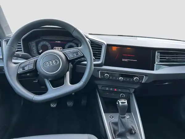 AUDI A1 Sportback S line 25 TFSI (10/16)