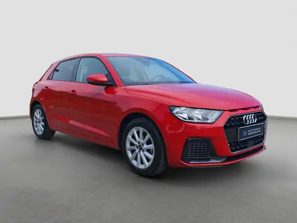 AUDI A1 Sportback advanced 25 TFSI 5JGAR Connect SitzHzg (4/17)