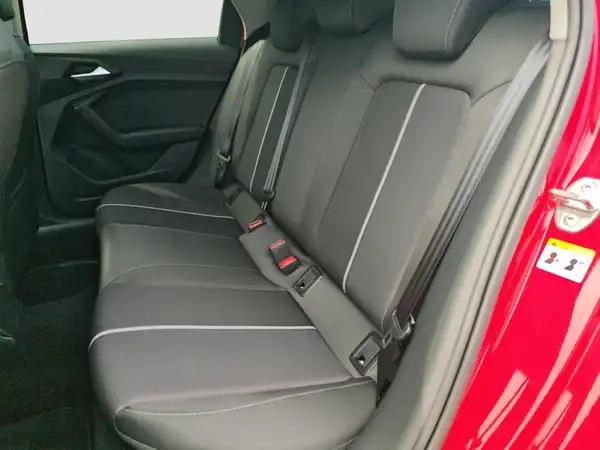 AUDI A1 Sportback advanced 25 TFSI 5JGAR Connect SitzHzg (9/17)