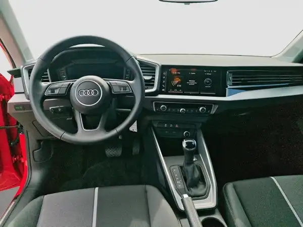 AUDI A1 Sportback advanced 25 TFSI 5JGAR Connect SitzHzg (10/17)