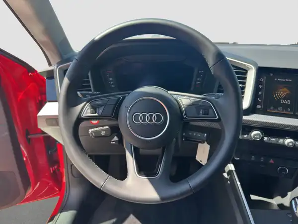 AUDI A1 Sportback advanced 25 TFSI 5JGar App SHZ 2xClima (11/17)