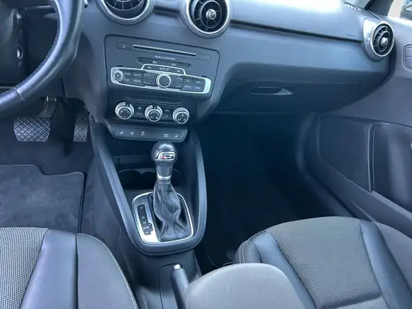 AUDI A1 sport 1.6 TDI (12/16)