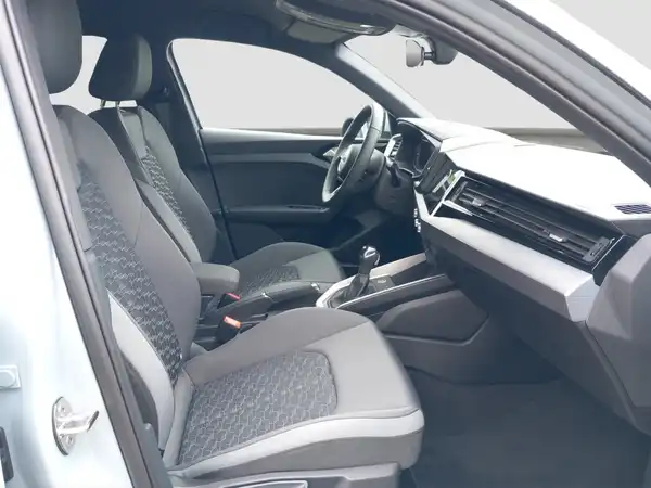 AUDI A1 Sportback S line 30 TSI (14/16)