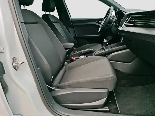 AUDI A1 Sportback advanced 30 TFSI (8/10)