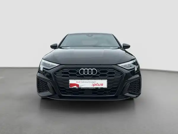 AUDI A3 Sportback S line 45 TFSI e Hybrid Business virtual App (3/16)