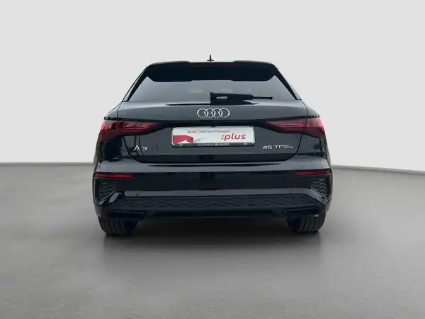 AUDI A3 Sportback S line 45 TFSI e Hybrid Business virtual App (6/16)