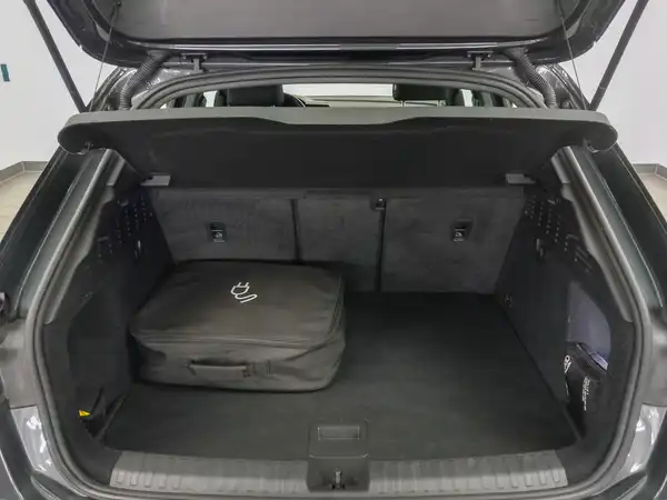 AUDI A3 Sportback 40 TFSI e Hybrid Business App virtual ACC (14/20)
