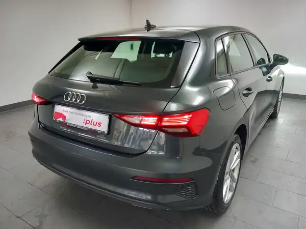 AUDI A3 Sportback 40 TFSI e Hybrid Business App virtual ACC (19/20)
