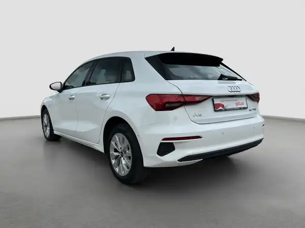 AUDI A3 Sportback 40 TFSI S tronic Navi+ Virtual AHK Kamera (7/17)