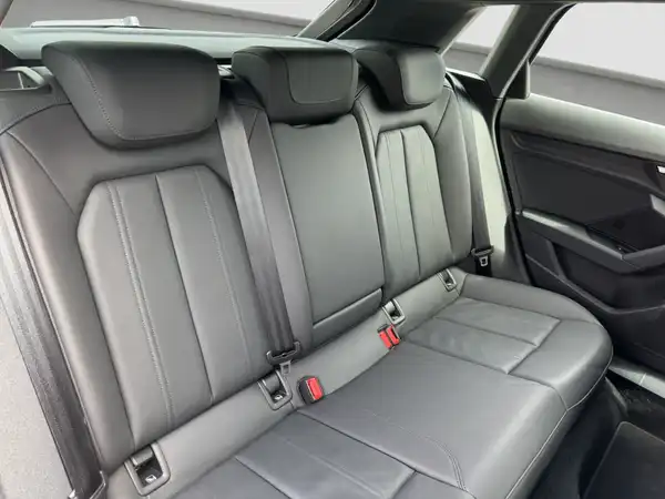 AUDI A3 Sportback S line 40 TFSI e Hybrid Keyless App Leder ACC (16/17)