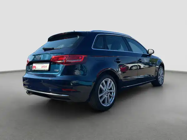 AUDI A3 Sportback design 1.5 TFSI Navi Sitzh Einparkhilfe (5/16)