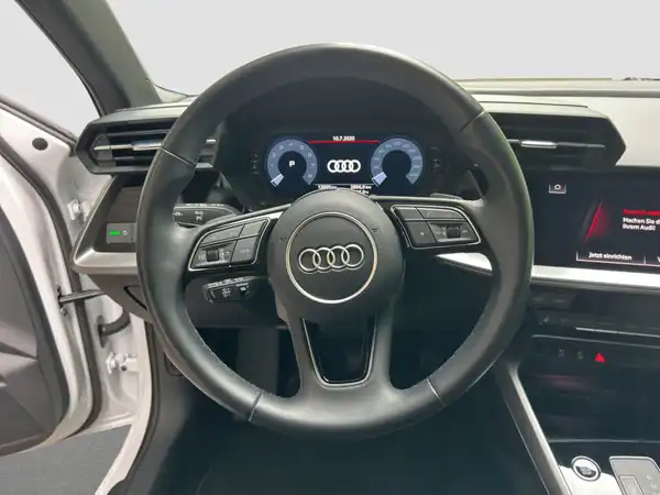 AUDI A3 Sportback advanced 30 TFSI 5JGar virtual App SHZ PDC AHK (11/16)