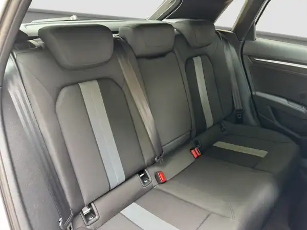 AUDI A3 Sportback advanced 30 TFSI 5JGar virtual App SHZ PDC AHK (15/16)