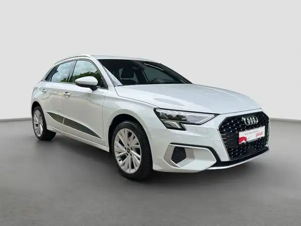 AUDI A3 Sportback advanced 30 TFSI 5JGar virtual App SHZ PDC AHK (4/16)