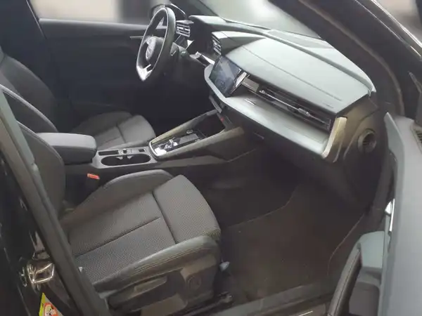 AUDI A3 Sportback S line 45 TFSI e Hybrid Business virtual App MATRX (8/10)