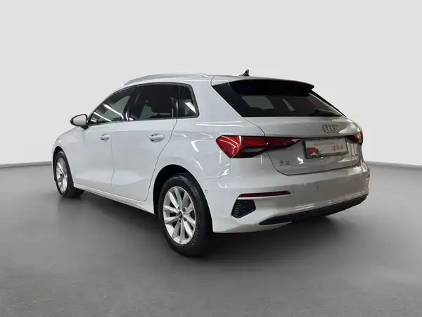 AUDI A3 Sportback 1.5 TSI Business Navi+ Virtual Connect (7/16)