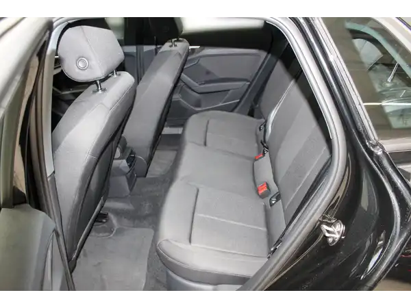 AUDI A3 Sportback advanced 30 TDI 5JGar (11/15)