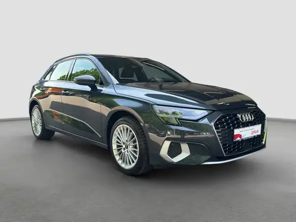 AUDI A3 Sportback advanced 35 TFSI 5JGar Business virtual App ACC (4/16)