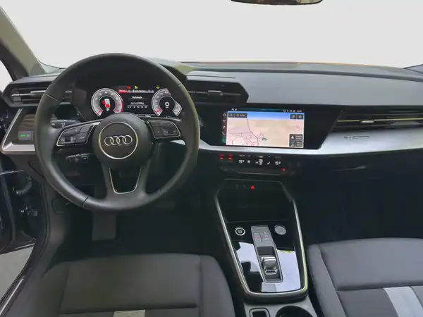 AUDI A3 Sportback advanced 35 TFSI 5JGar Business virtual App ACC (10/16)