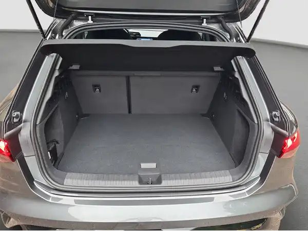 AUDI A3 Sportback S line 1.5 TSFI (13/16)