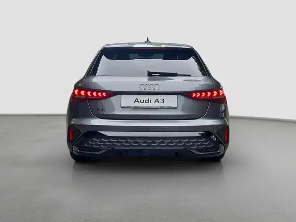 AUDI A3 Sportback S line 1.5 TSFI (6/16)