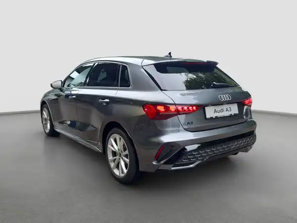 AUDI A3 Sportback S line 1.5 TSFI (7/16)