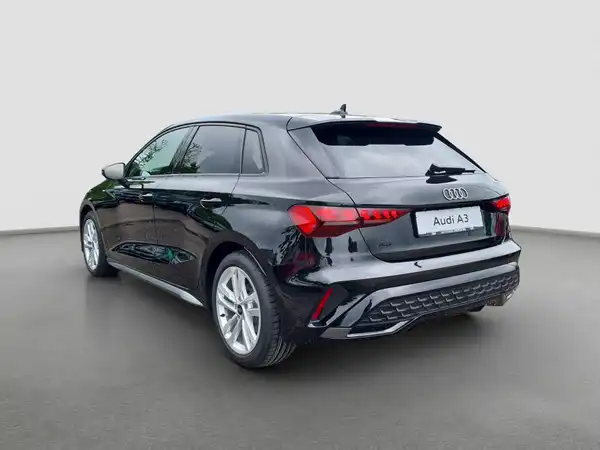 AUDI A3 Sportback S line 1.5 TSFI (7/16)