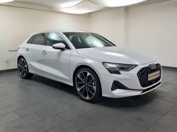 AUDI A3 Sportback advanced 35 TFSI (4/18)