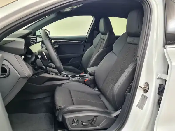 AUDI A3 Sportback advanced 35 TFSI (8/18)