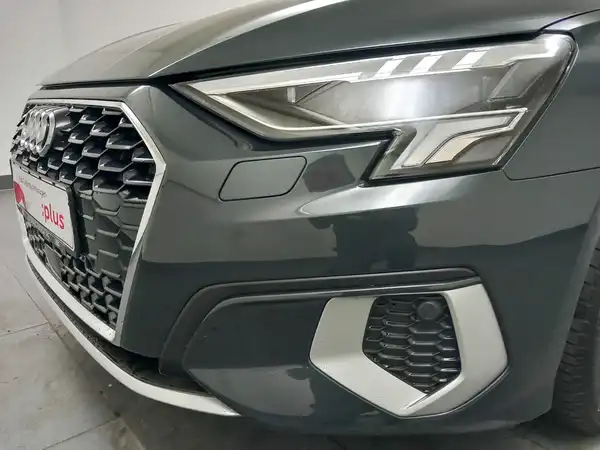 AUDI A3 Sportback advanced 40 TFSI e 5JGar LED Spiegel+ Business (14/18)