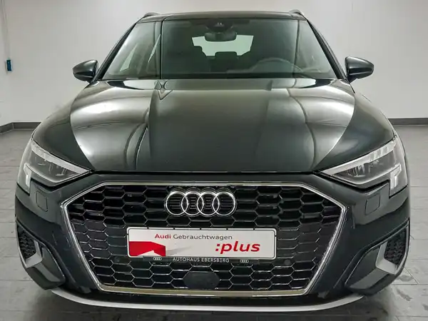 AUDI A3 Sportback advanced 40 TFSI e 5JGar LED Spiegel+ Business (3/18)