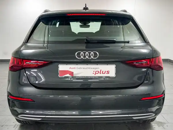 AUDI A3 Sportback advanced 40 TFSI e 5JGar LED Spiegel+ Business (6/18)