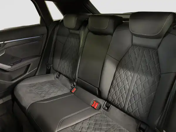 AUDI A3 Sportback S line 30 TFSI 5JGar 3xClima SONOS Kamera virtual (9/16)