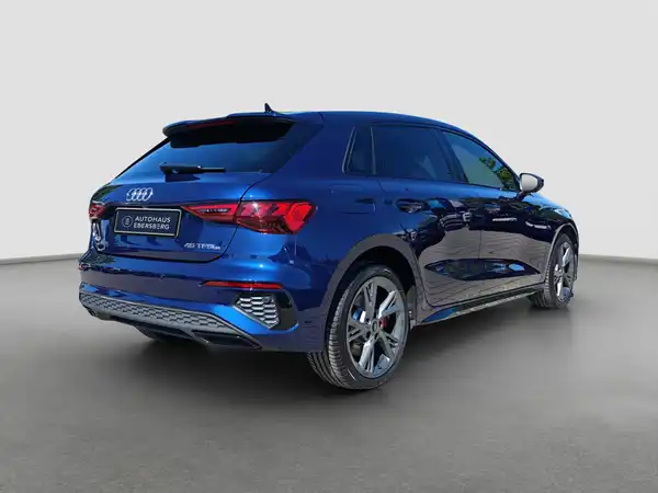 AUDI A3 Sportback S line 45 TFSI e Hybrid LED virtual App (5/17)