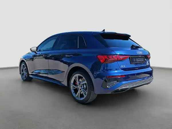AUDI A3 Sportback S line 45 TFSI e Hybrid LED virtual App (7/17)