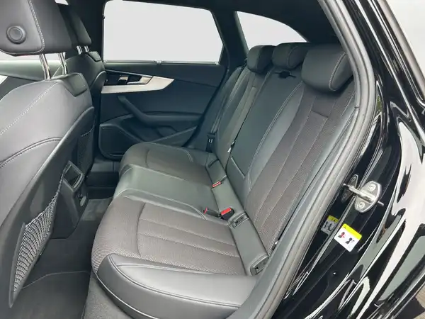 AUDI A4 Avant advanced 40 TDI (9/16)
